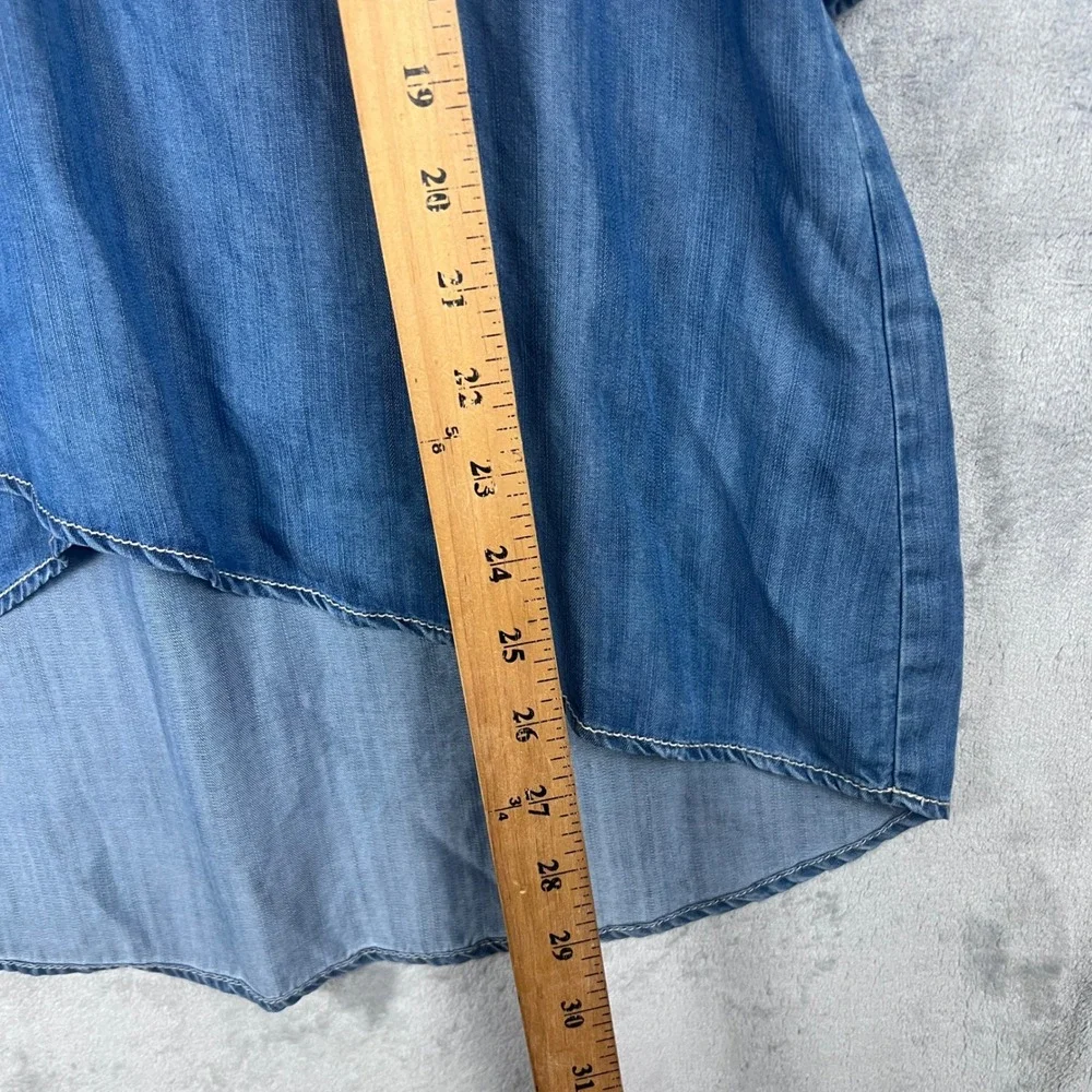 Karen Kane Women Top Lifestyle Chambray Wrap Blue Roll Tab Sleeve Small NWT